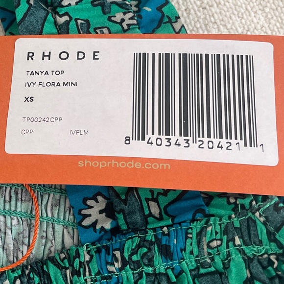 Rhode Tanya Crop Top in Ivy Floral - Picture 6 of 9